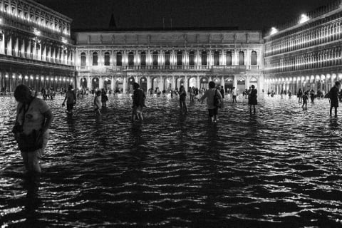 L’acqua e la Piazza